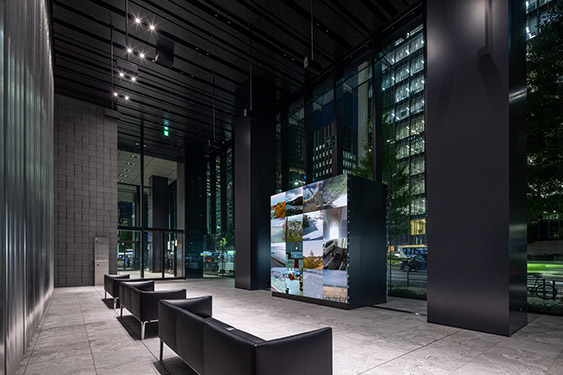 A frame of the video display of the work “WINDOWS”. Surveillance camera images from around the world are switched in real time.